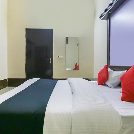 Capital O 68148 Hotel Shree Jee Palace Ghaziabad Εξωτερικό φωτογραφία