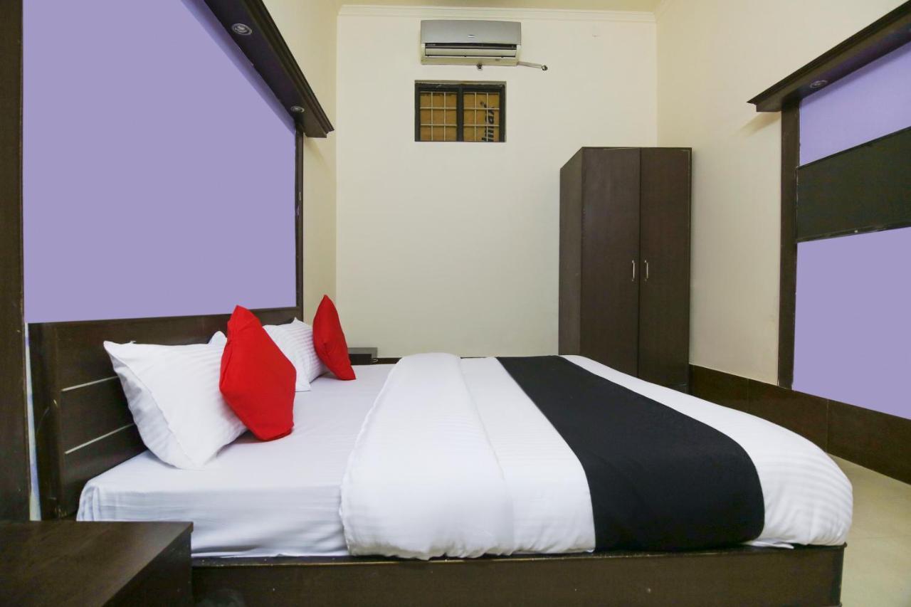 Capital O 68148 Hotel Shree Jee Palace Ghaziabad Εξωτερικό φωτογραφία